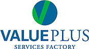 Value Plus Logo: Blauer Schriftzug auf weißem Hintergrund, oben ein blauer Kreis mit einem grünen V